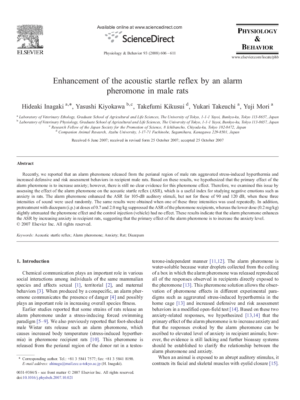 Enhancement of the acoustic startle reflex by an alarm pheromone in male rats