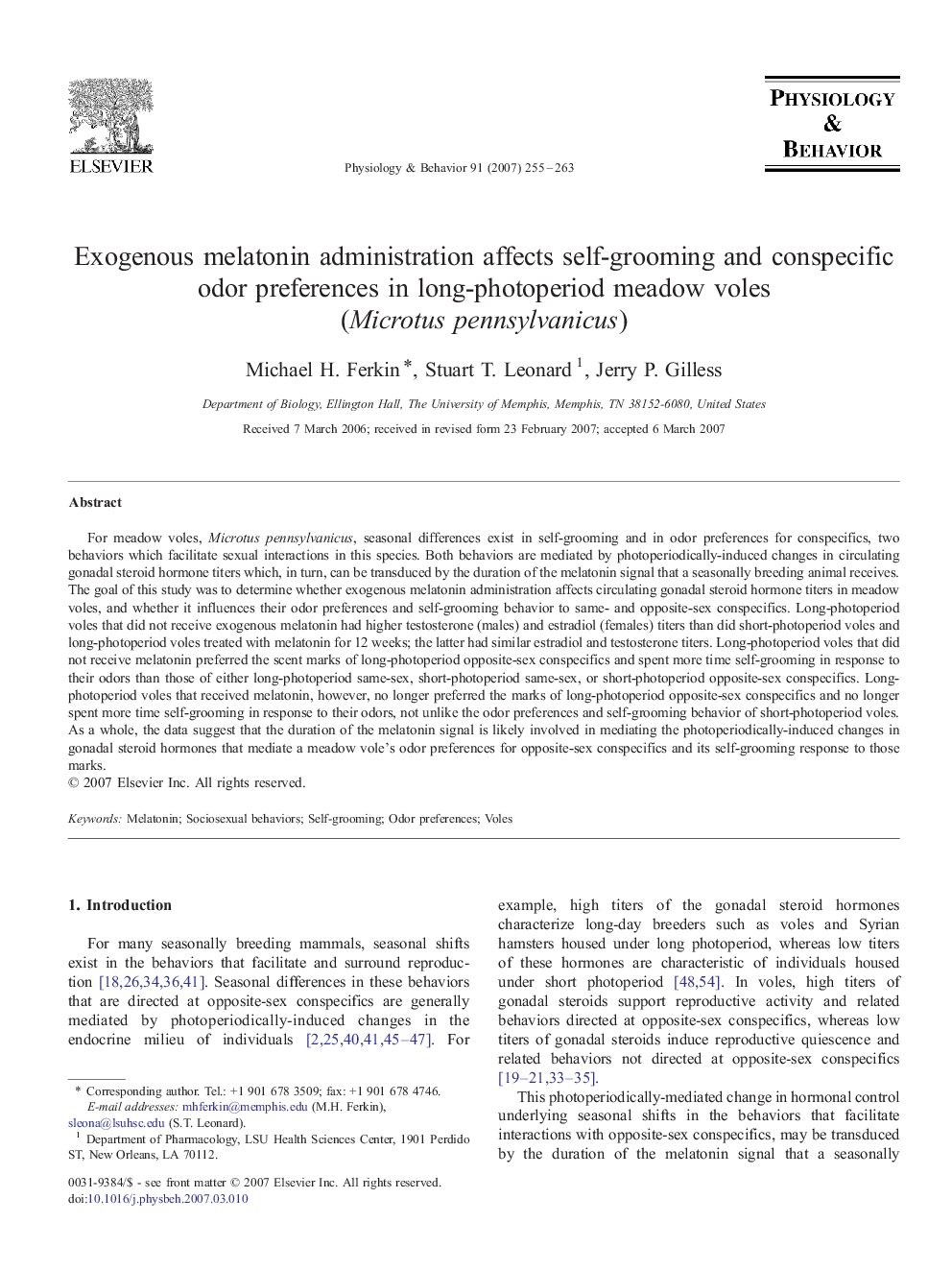 Exogenous melatonin administration affects self-grooming and conspecific odor preferences in long-photoperiod meadow voles (Microtus pennsylvanicus)