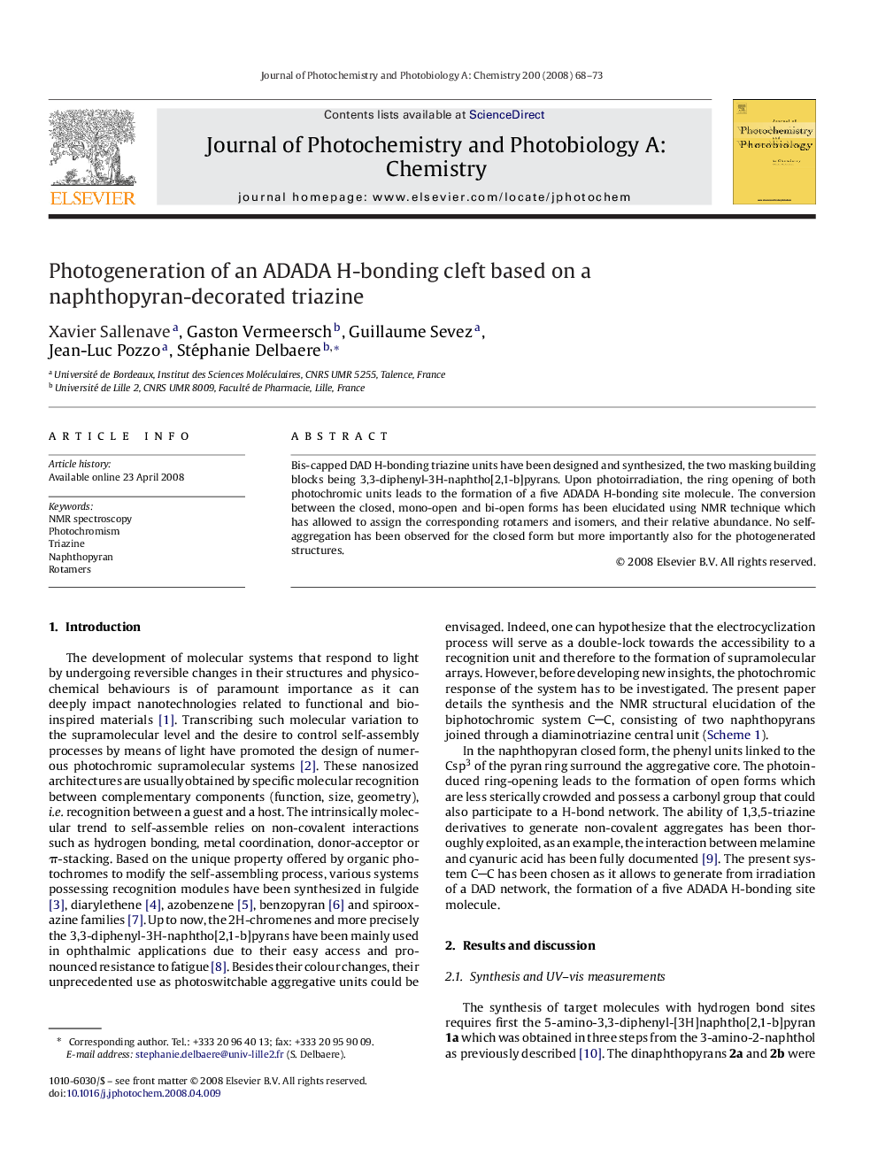 Photogeneration of an ADADA H-bonding cleft based on a naphthopyran-decorated triazine