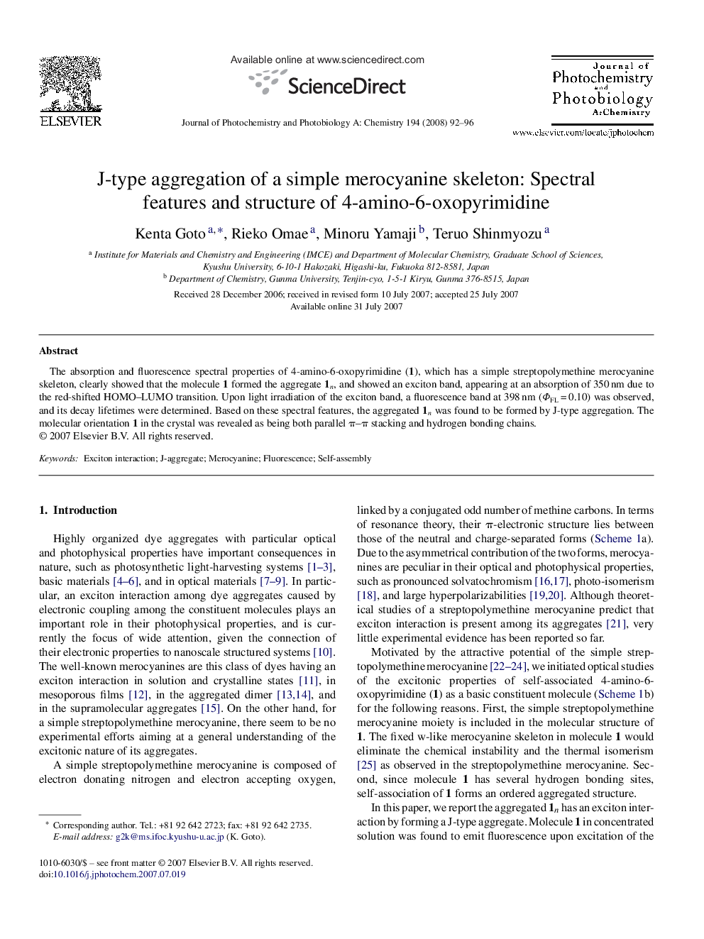 J-type aggregation of a simple merocyanine skeleton: Spectral features and structure of 4-amino-6-oxopyrimidine