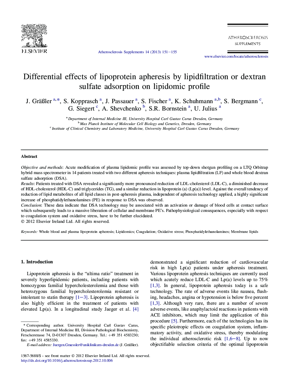 Differential effects of lipoprotein apheresis by lipidfiltration or dextran sulfate adsorption on lipidomic profile