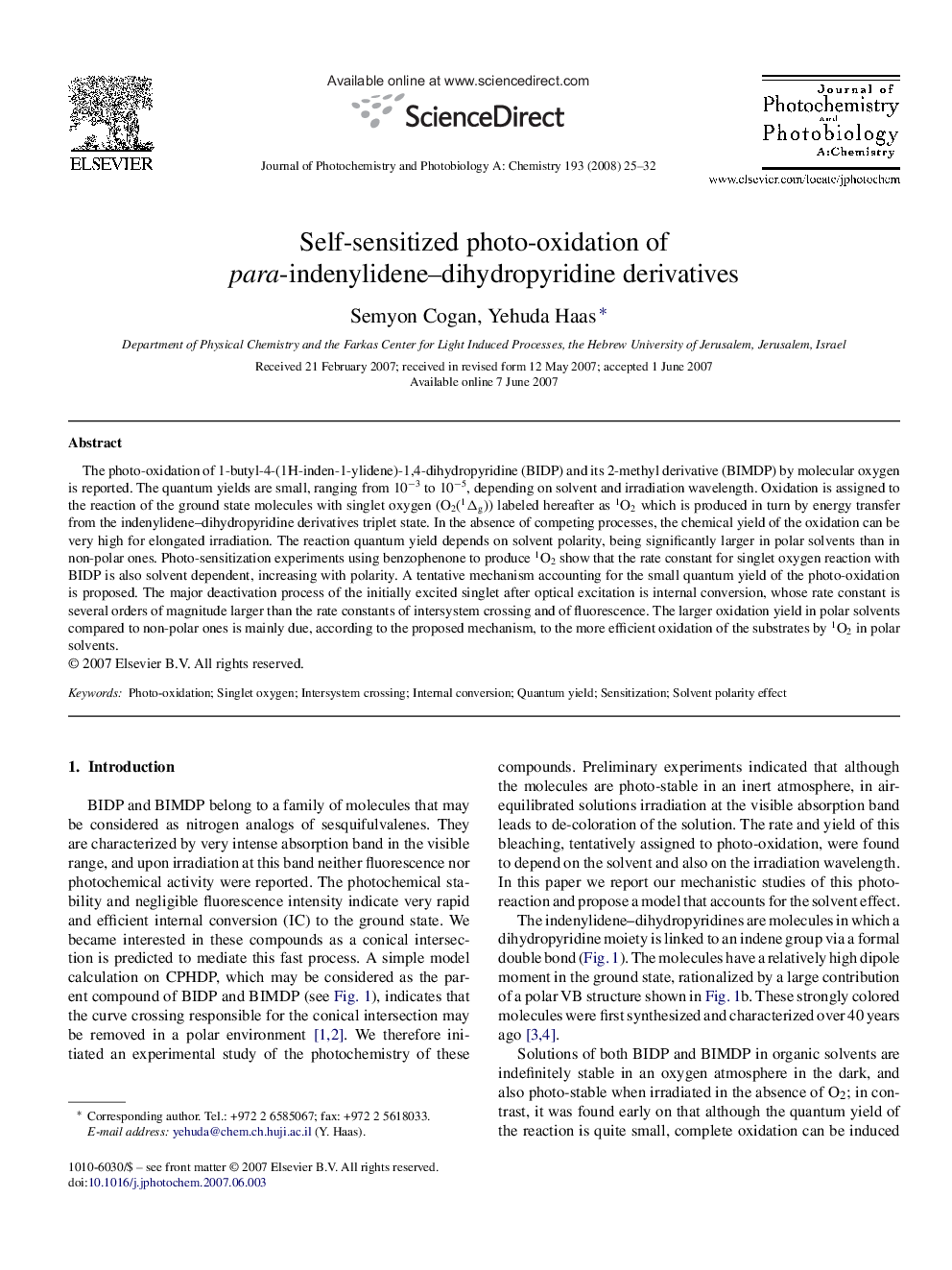 Self-sensitized photo-oxidation of para-indenylidene–dihydropyridine derivatives