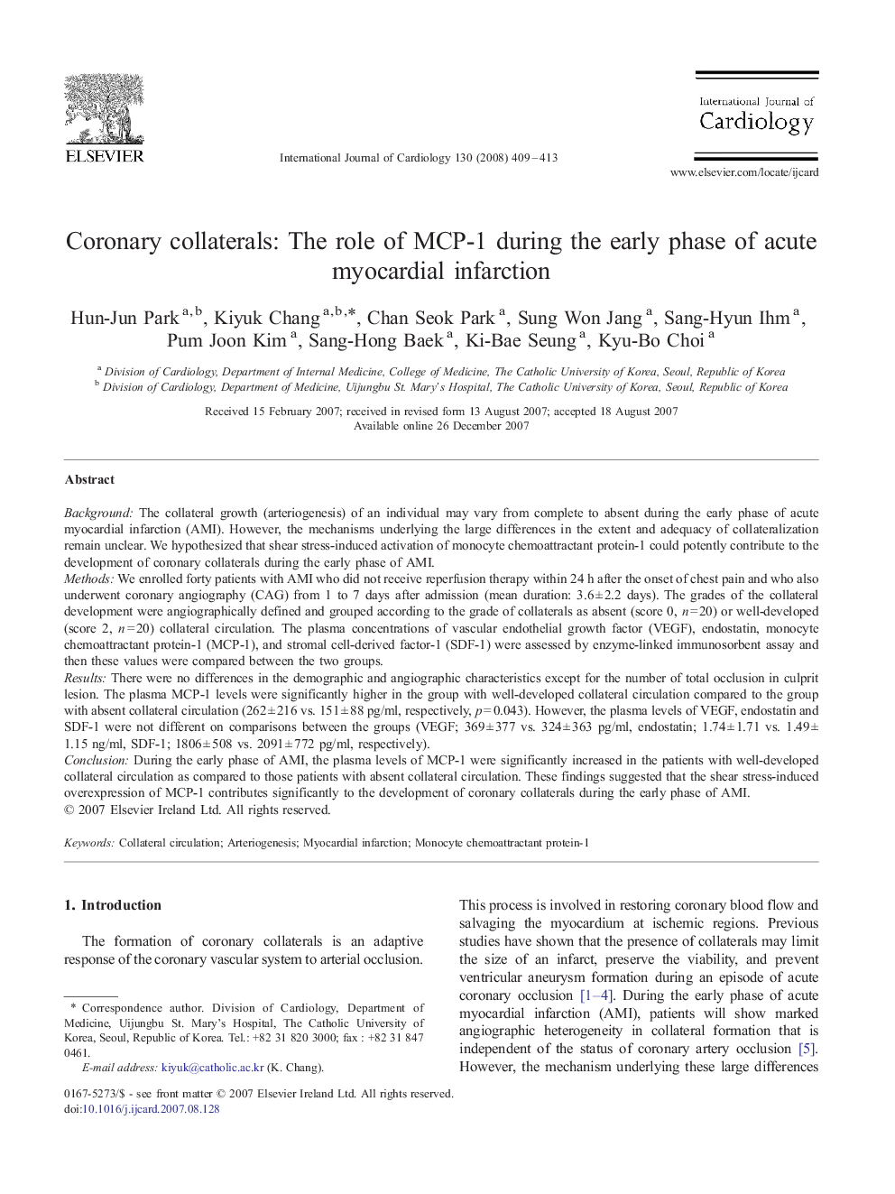 Coronary collaterals: The role of MCP-1 during the early phase of acute myocardial infarction