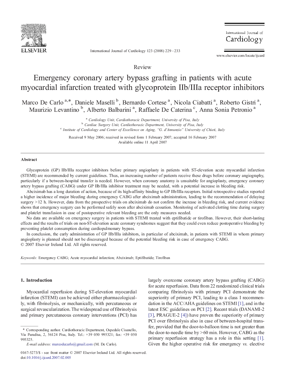 Emergency coronary artery bypass grafting in patients with acute myocardial infarction treated with glycoprotein IIb/IIIa receptor inhibitors