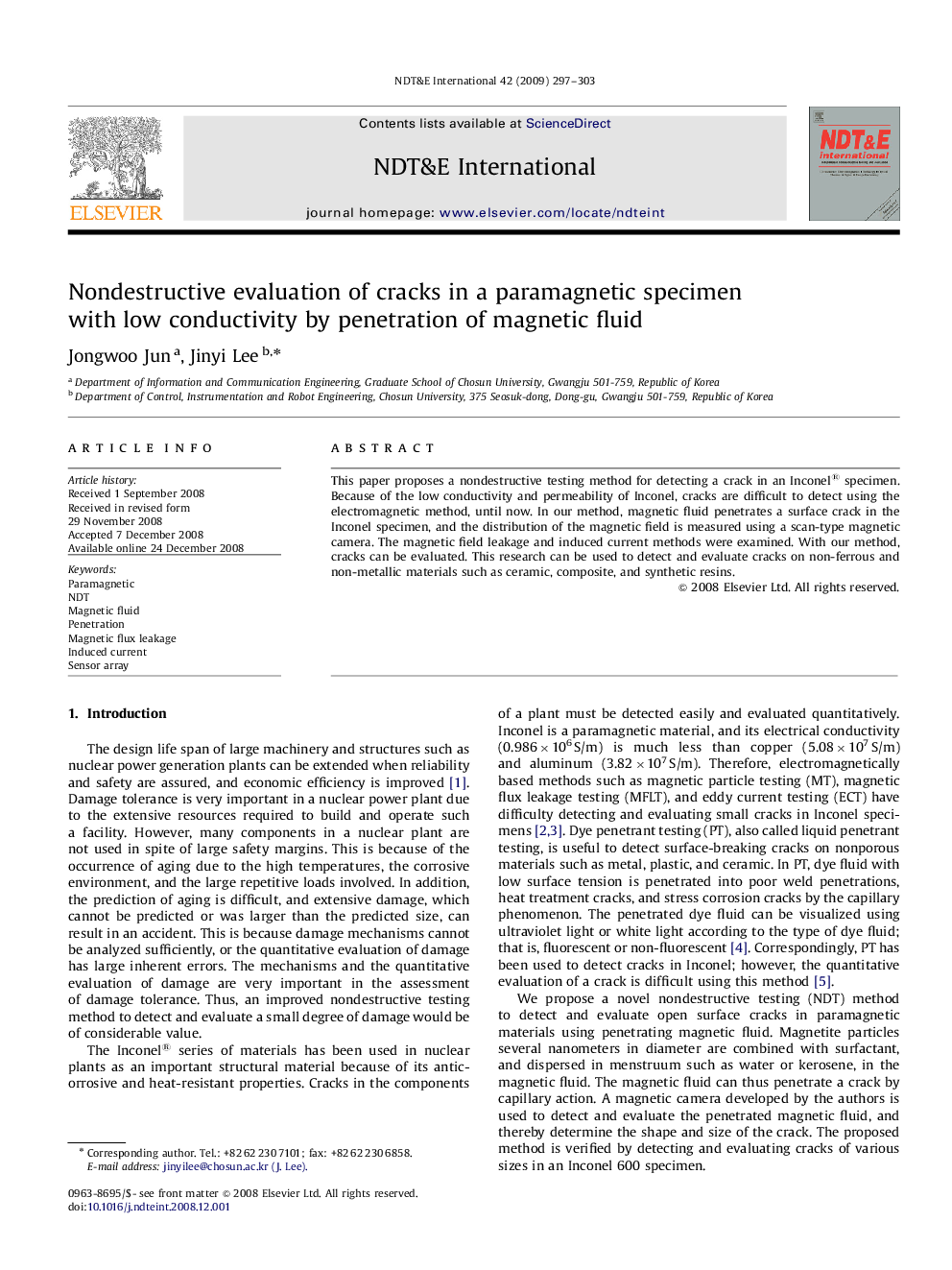 Nondestructive evaluation of cracks in a paramagnetic specimen with low conductivity by penetration of magnetic fluid