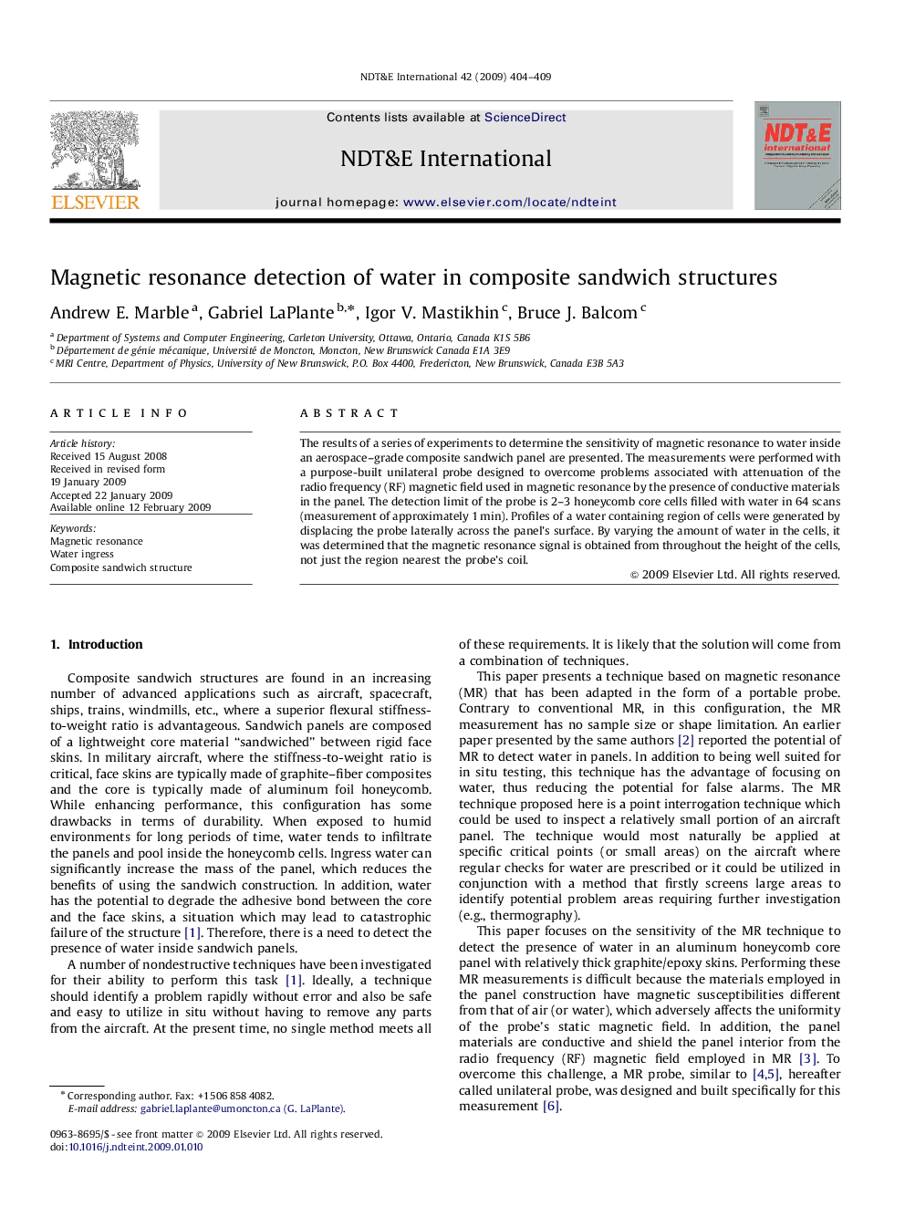 Magnetic resonance detection of water in composite sandwich structures