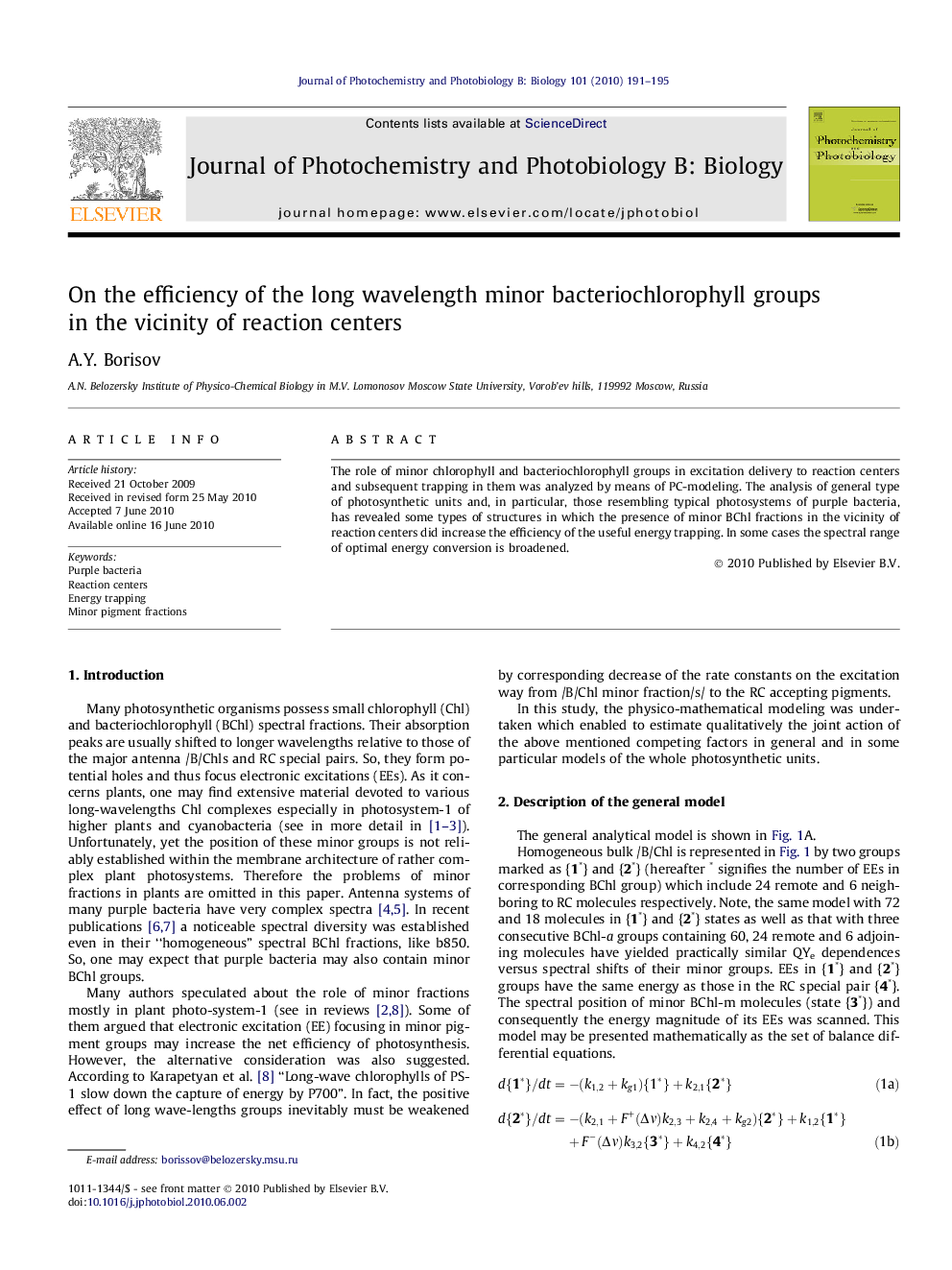 On the efficiency of the long wavelength minor bacteriochlorophyll groups in the vicinity of reaction centers