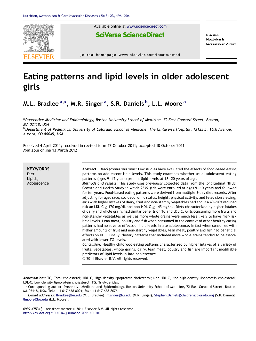 Eating patterns and lipid levels in older adolescent girls