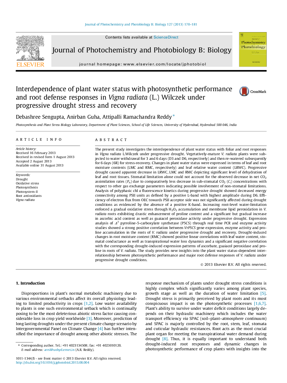 Interdependence of plant water status with photosynthetic performance and root defense responses in Vigna radiata (L.) Wilczek under progressive drought stress and recovery