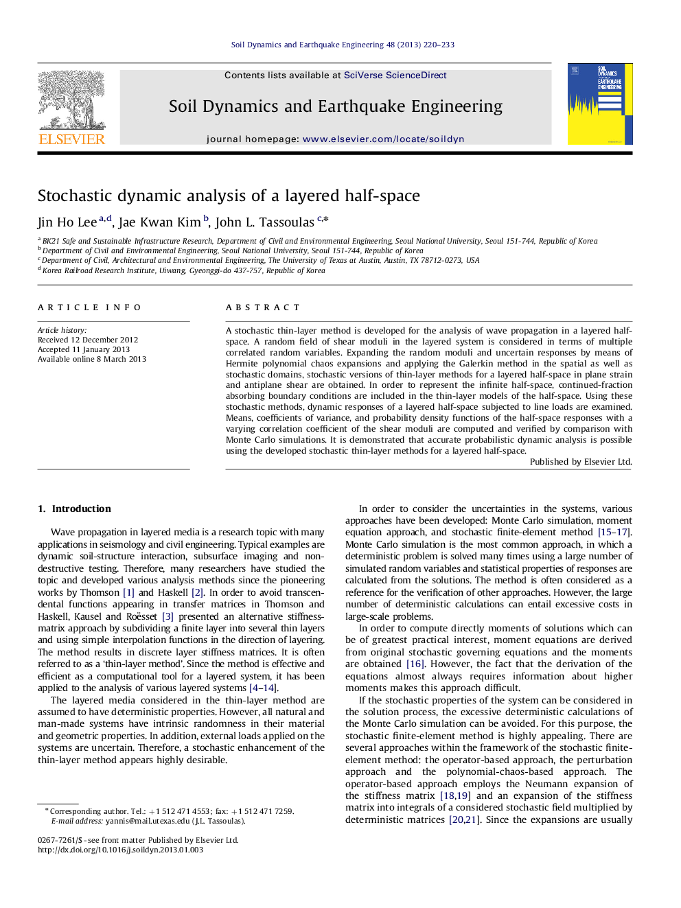 Stochastic dynamic analysis of a layered half-space
