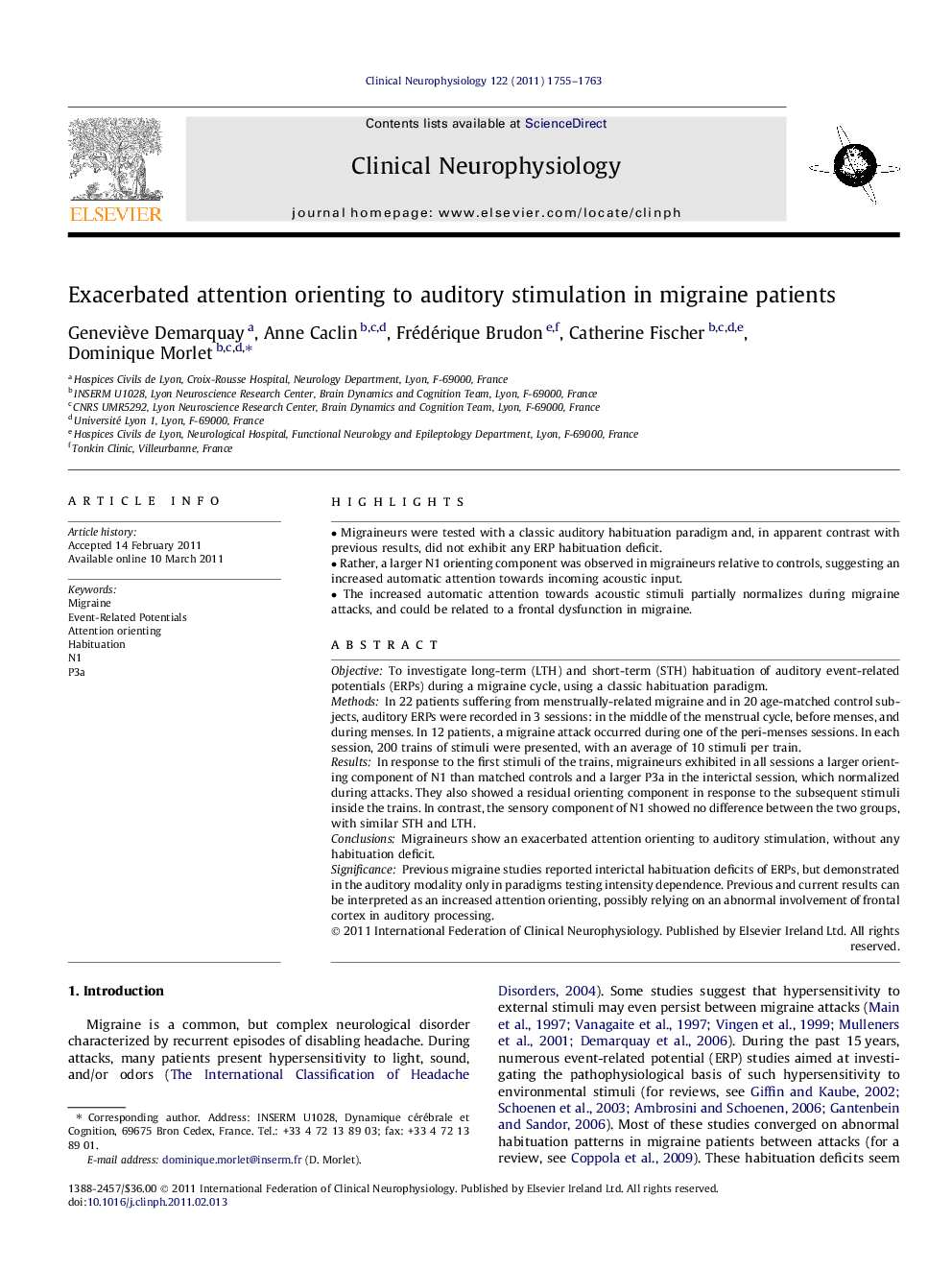 Exacerbated attention orienting to auditory stimulation in migraine patients