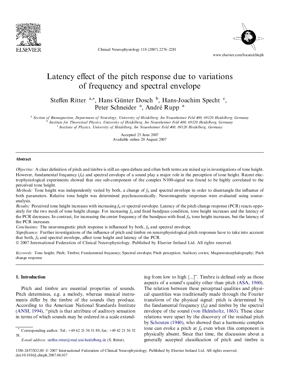 Latency effect of the pitch response due to variations of frequency and spectral envelope