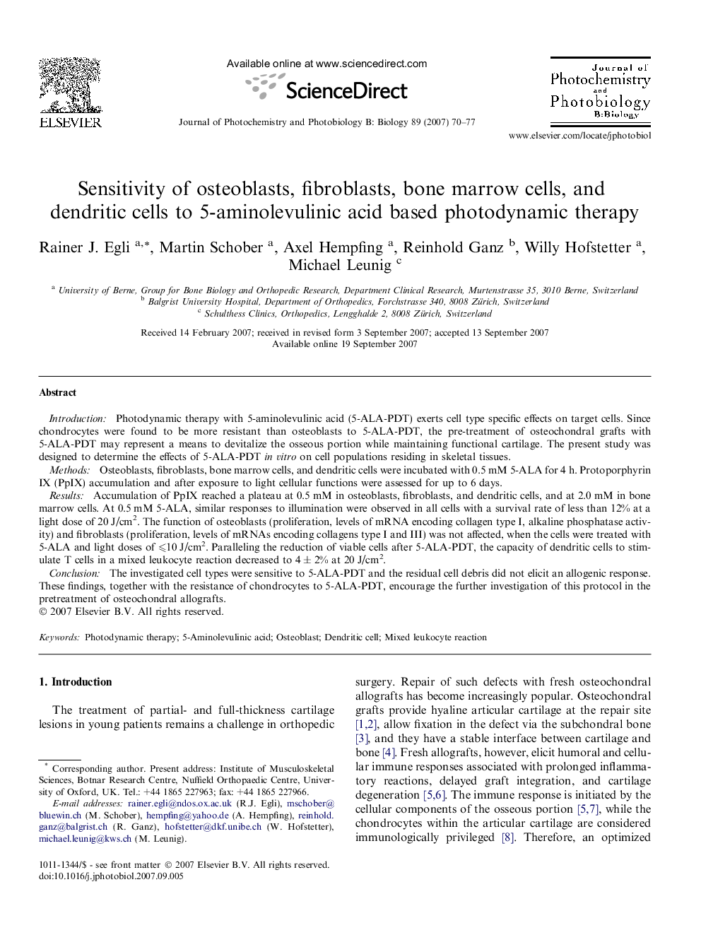 Sensitivity of osteoblasts, fibroblasts, bone marrow cells, and dendritic cells to 5-aminolevulinic acid based photodynamic therapy