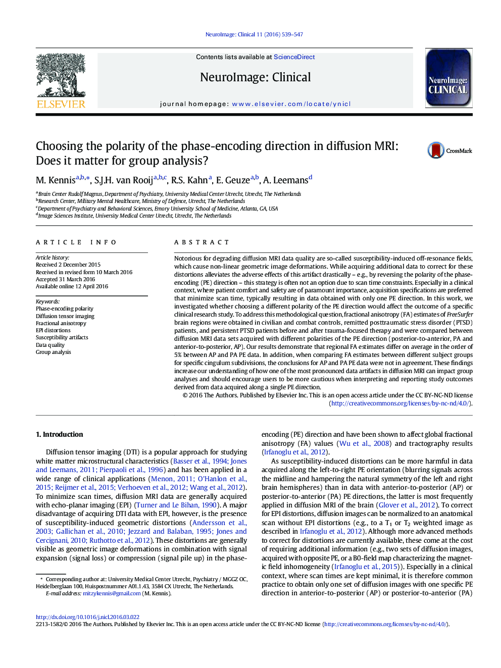 Choosing the polarity of the phase-encoding direction in diffusion MRI: Does it matter for group analysis?