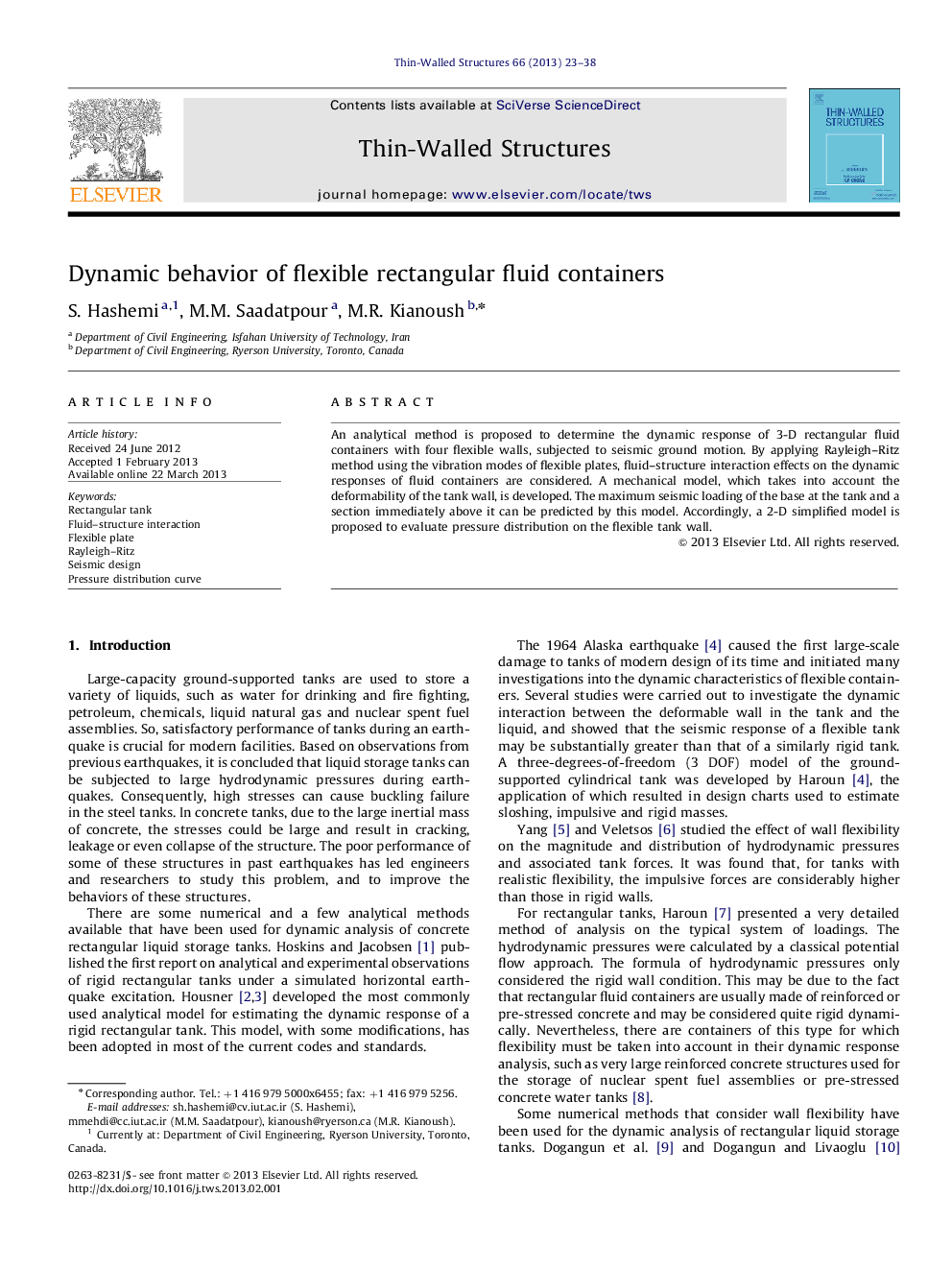 Dynamic behavior of flexible rectangular fluid containers