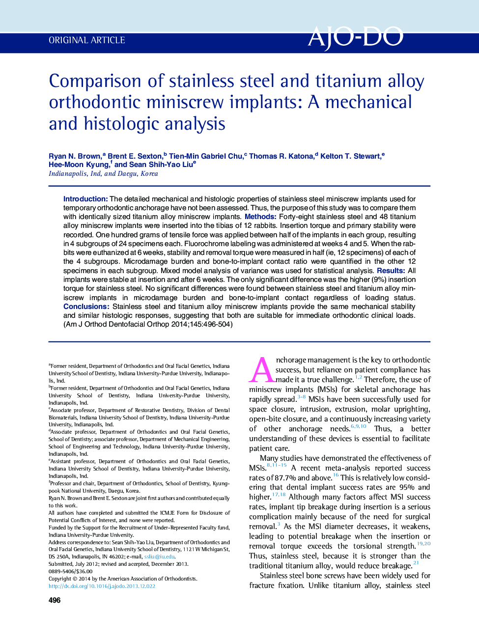 Comparison of stainless steel and titanium alloy orthodontic miniscrew implants: A mechanical and histologic analysis 