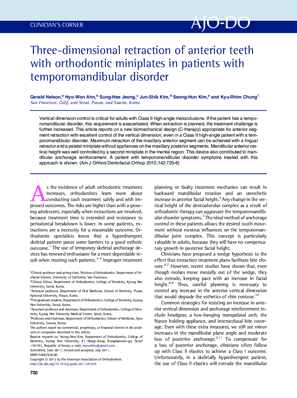 Three-dimensional retraction of anterior teeth with orthodontic miniplates in patients with temporomandibular disorder