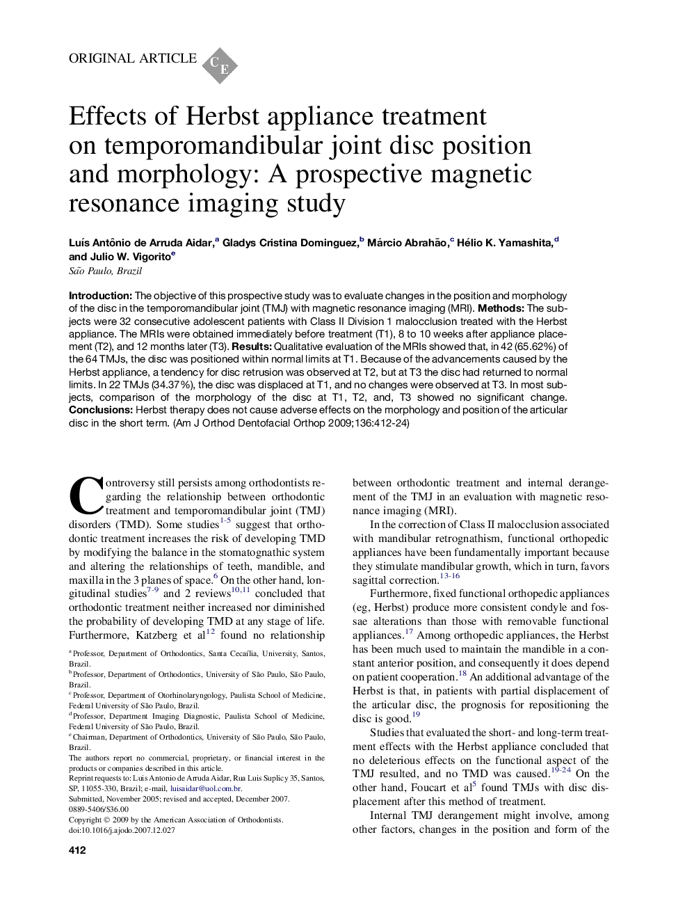 Effects of Herbst appliance treatment on temporomandibular joint disc position and morphology: A prospective magnetic resonance imaging study 