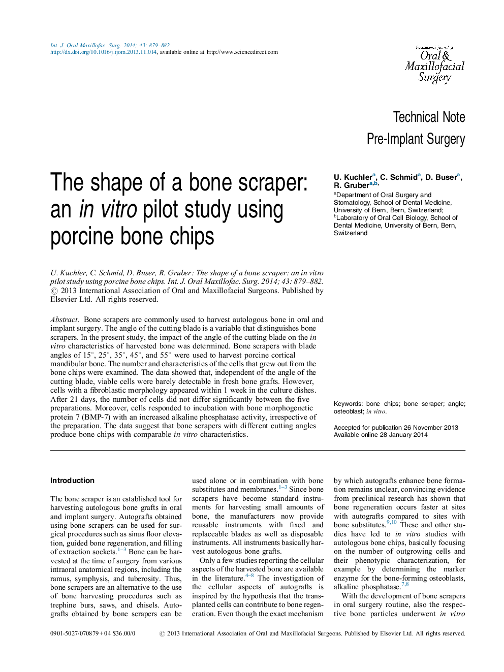 The shape of a bone scraper: an in vitro pilot study using porcine bone chips