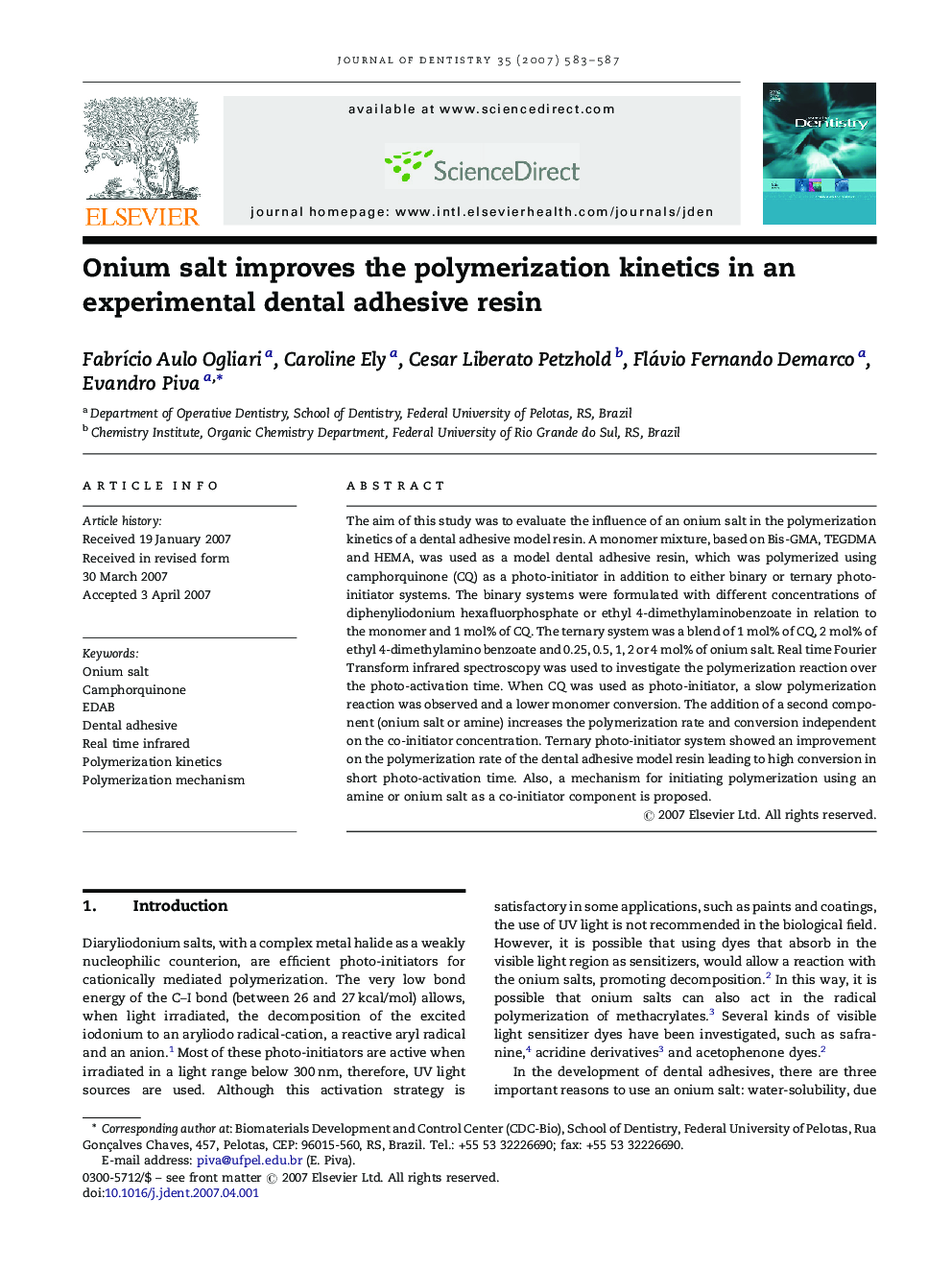 Onium salt improves the polymerization kinetics in an experimental dental adhesive resin