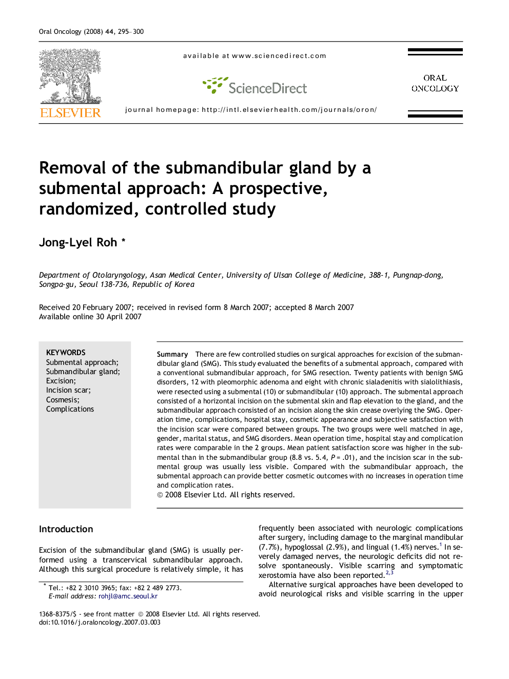 Removal of the submandibular gland by a submental approach: A prospective, randomized, controlled study