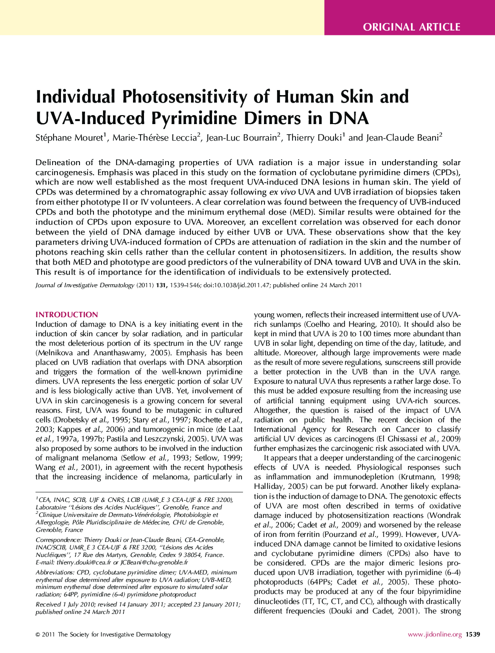 Individual Photosensitivity of Human Skin and UVA-Induced Pyrimidine Dimers in DNA 