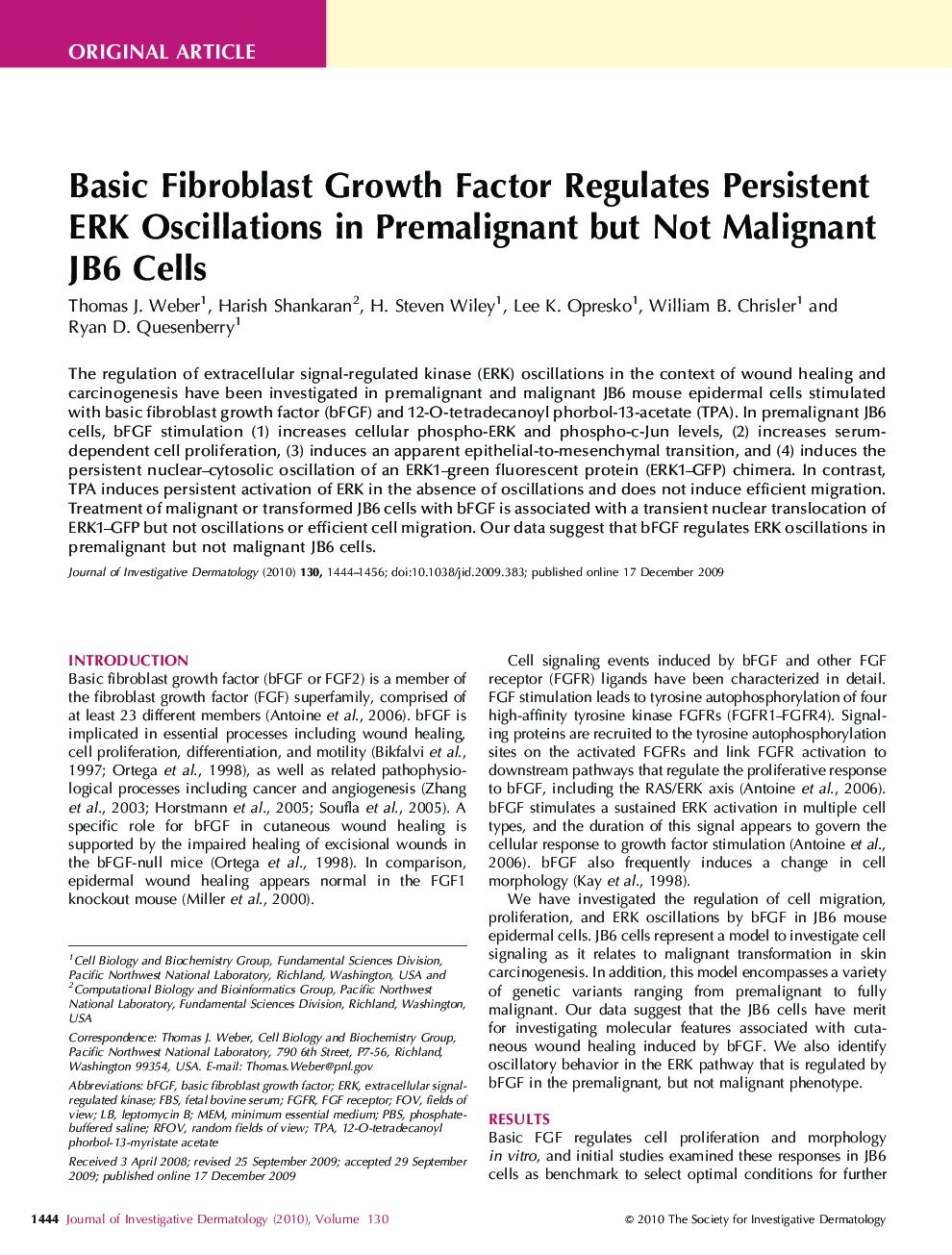 Basic Fibroblast Growth Factor Regulates Persistent ERK Oscillations in Premalignant but Not Malignant JB6 Cells