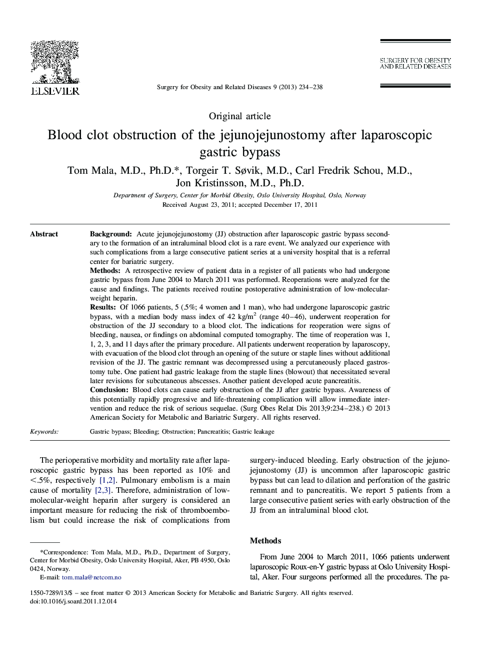 Blood clot obstruction of the jejunojejunostomy after laparoscopic gastric bypass