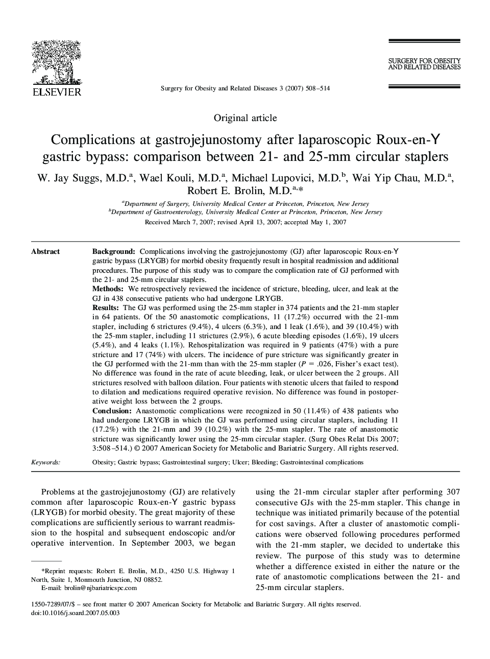 Complications at gastrojejunostomy after laparoscopic Roux-en-Y gastric bypass: comparison between 21- and 25-mm circular staplers