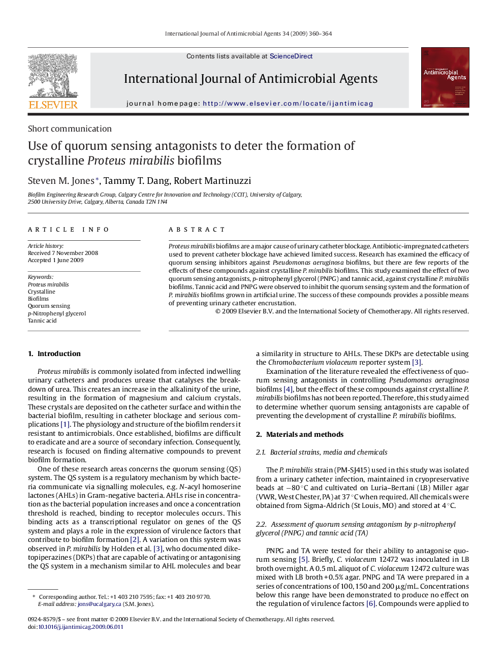 Use of quorum sensing antagonists to deter the formation of crystalline Proteus mirabilis biofilms