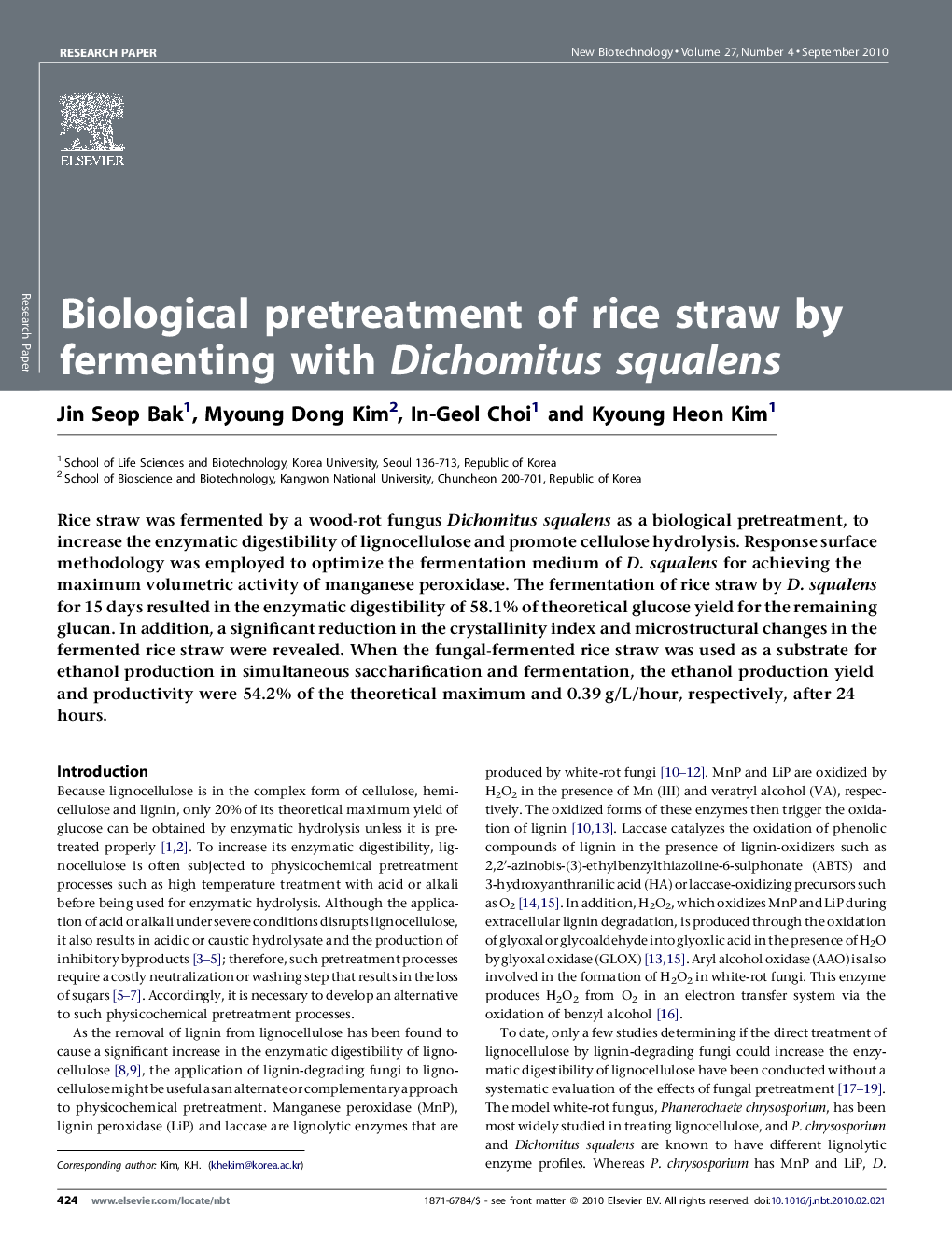 Biological pretreatment of rice straw by fermenting with Dichomitus squalens