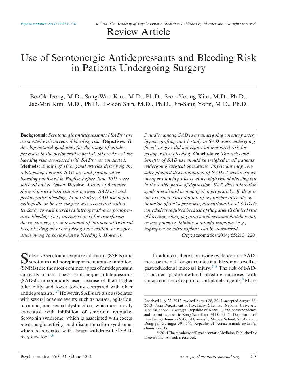 Use of Serotonergic Antidepressants and Bleeding Risk in Patients Undergoing Surgery