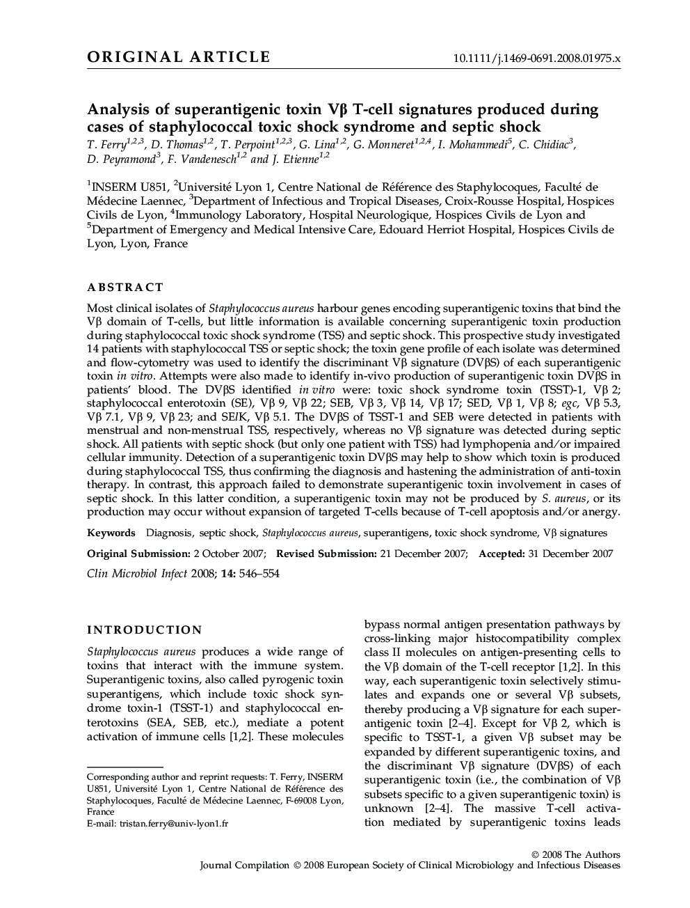 Analysis of superantigenic toxin Vβ T-cell signatures produced during cases of staphylococcal toxic shock syndrome and septic shock