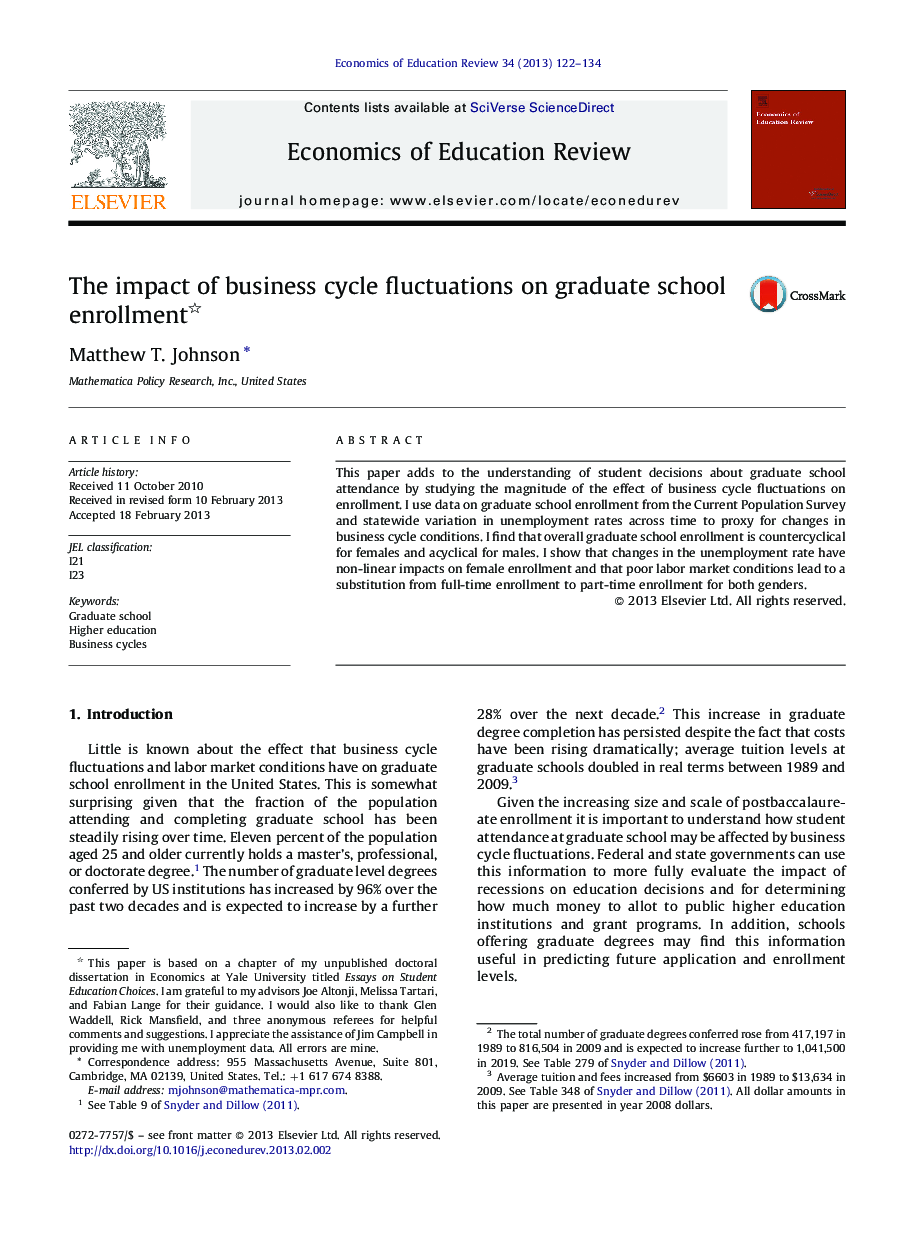 The impact of business cycle fluctuations on graduate school enrollment 