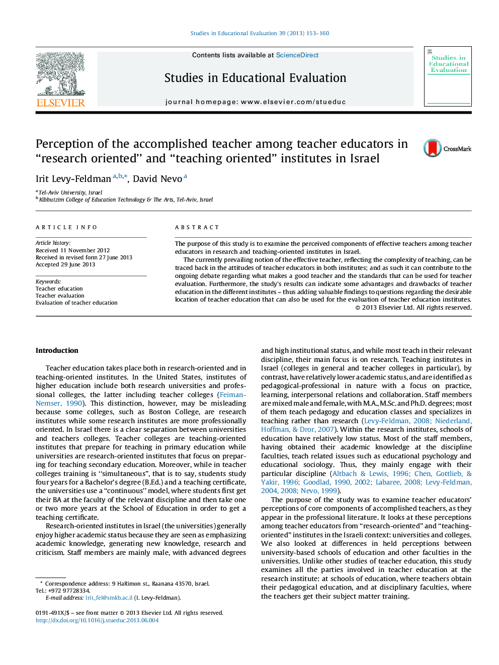 Perception of the accomplished teacher among teacher educators in “research oriented” and “teaching oriented” institutes in Israel