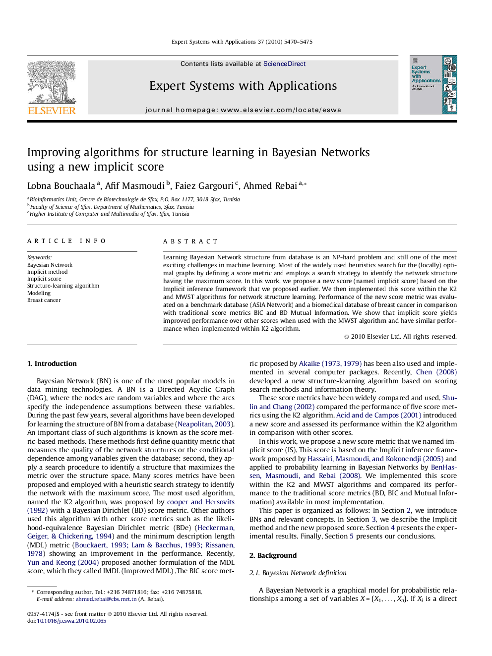 Improving algorithms for structure learning in Bayesian Networks using a new implicit score