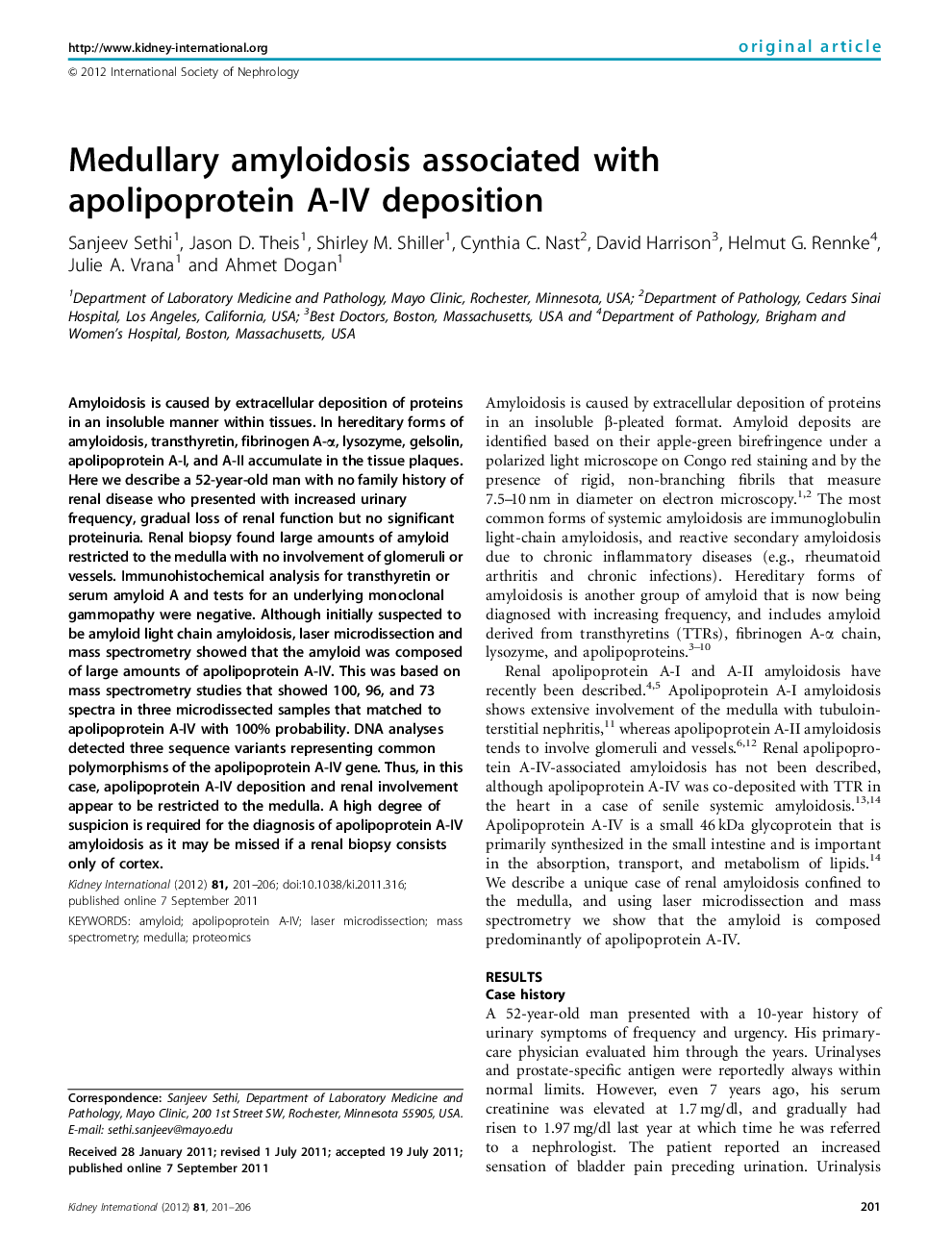 Medullary amyloidosis associated with apolipoprotein A-IV deposition 