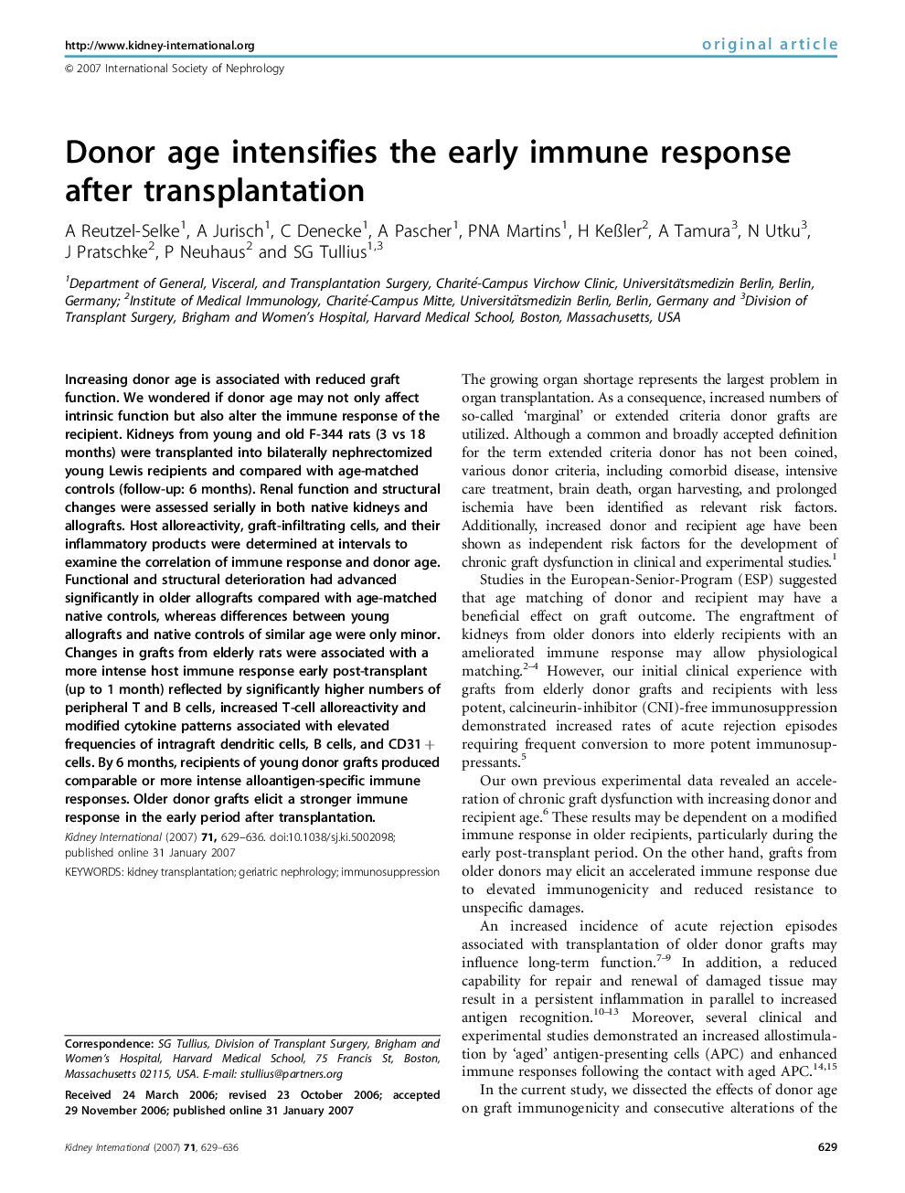 Donor age intensifies the early immune response after transplantation