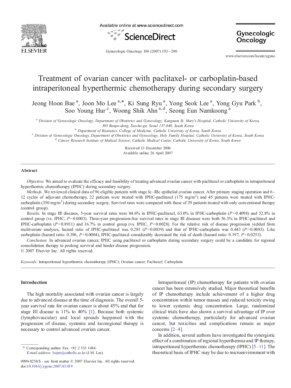 Treatment of ovarian cancer with paclitaxel- or carboplatin-based intraperitoneal hyperthermic chemotherapy during secondary surgery