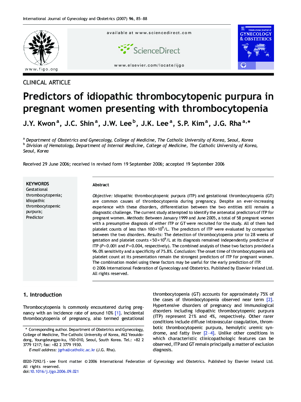 Predictors of idiopathic thrombocytopenic purpura in pregnant women presenting with thrombocytopenia