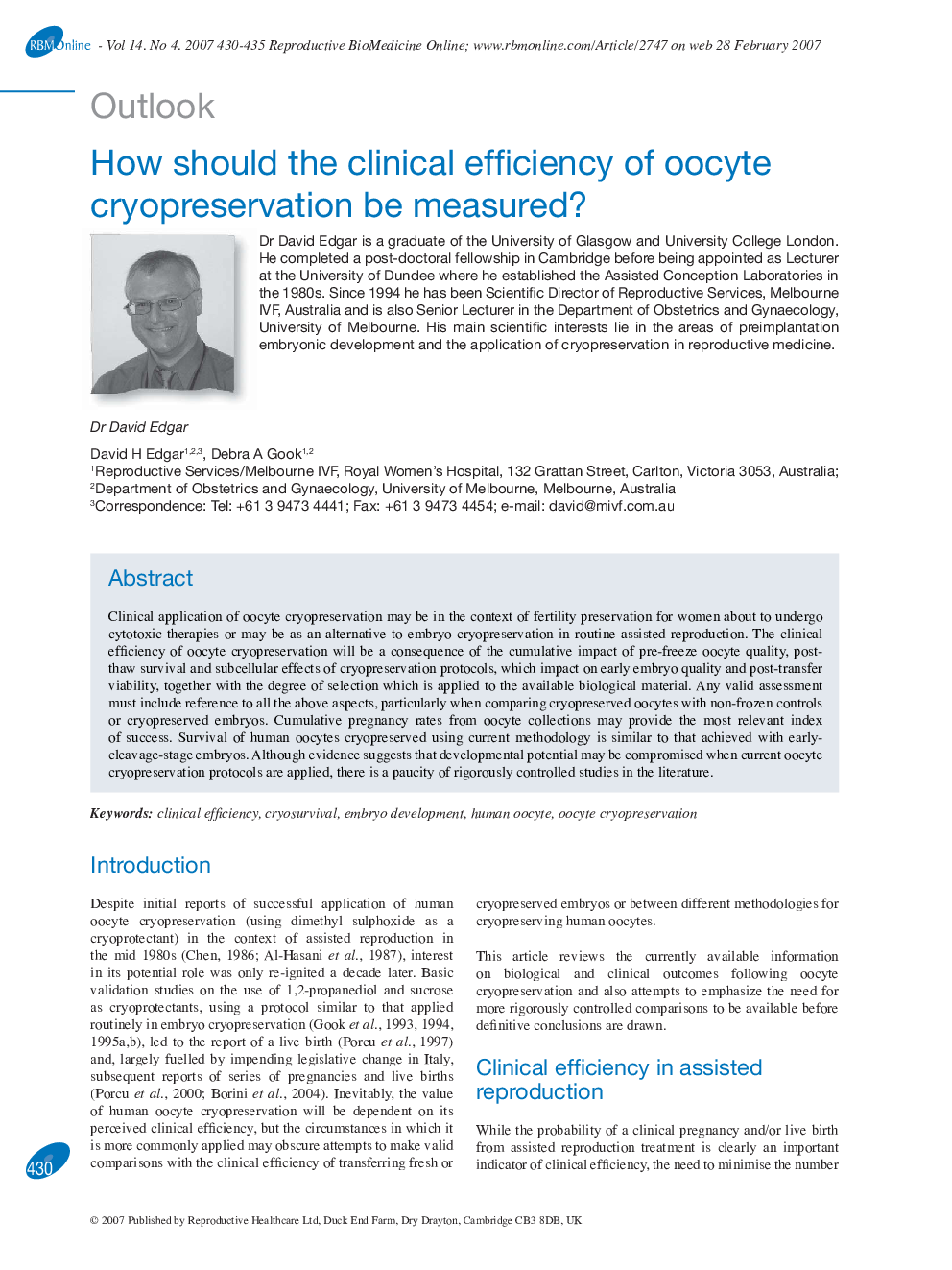 How should the clinical efficiency of oocyte cryopreservation be measured? 