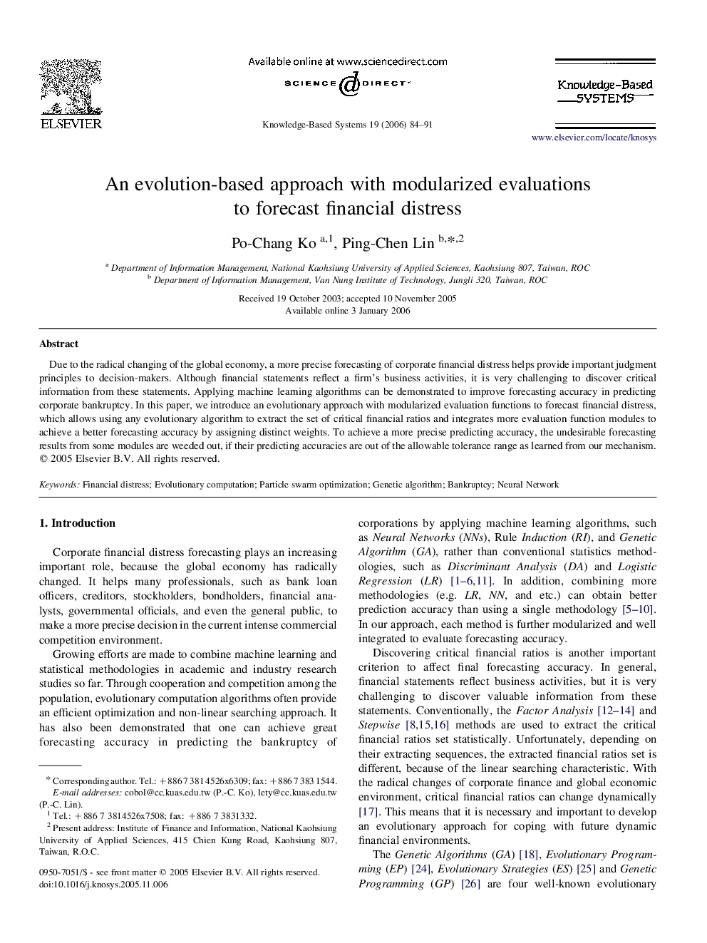 An evolution-based approach with modularized evaluations to forecast financial distress