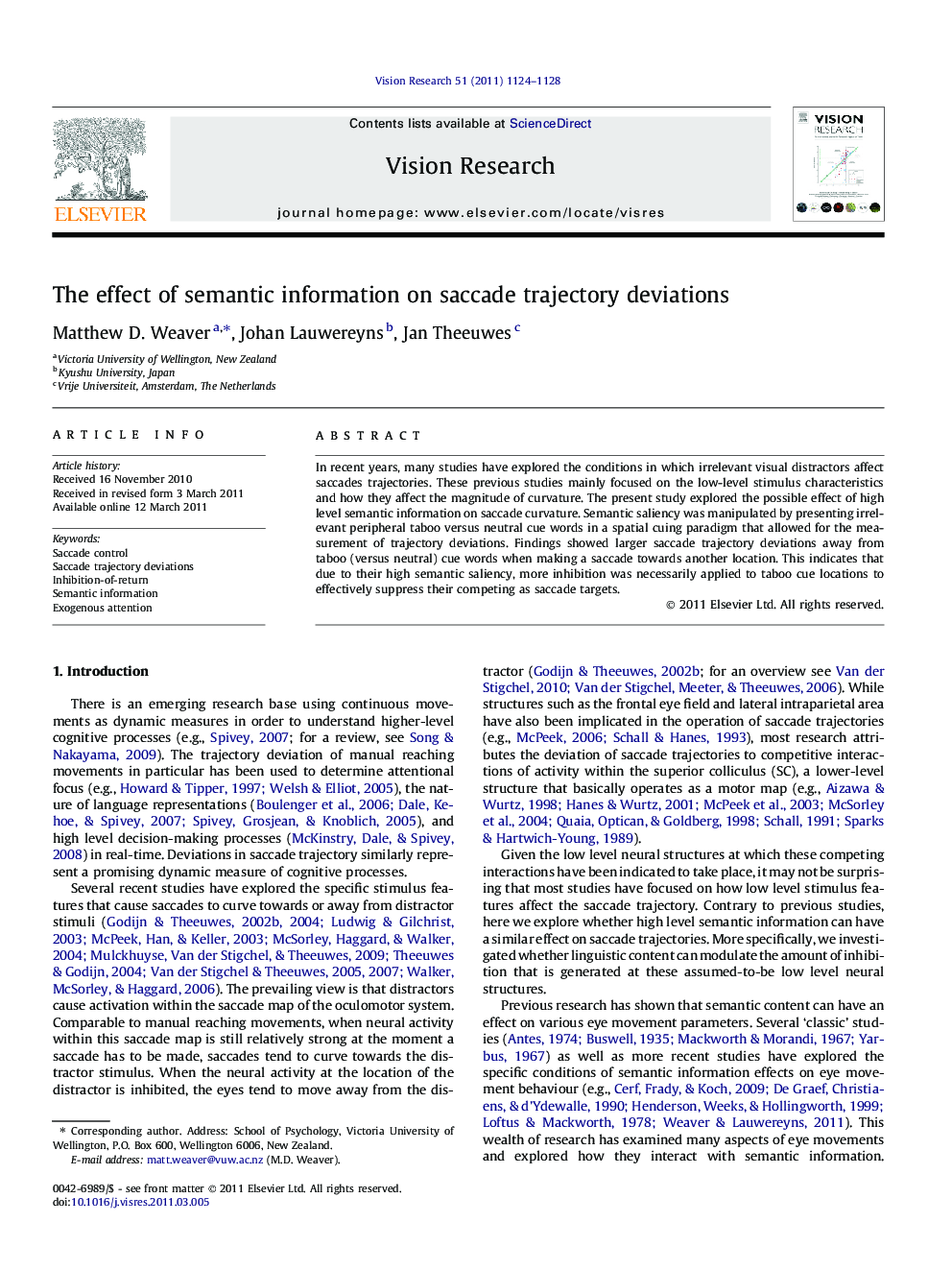 The effect of semantic information on saccade trajectory deviations