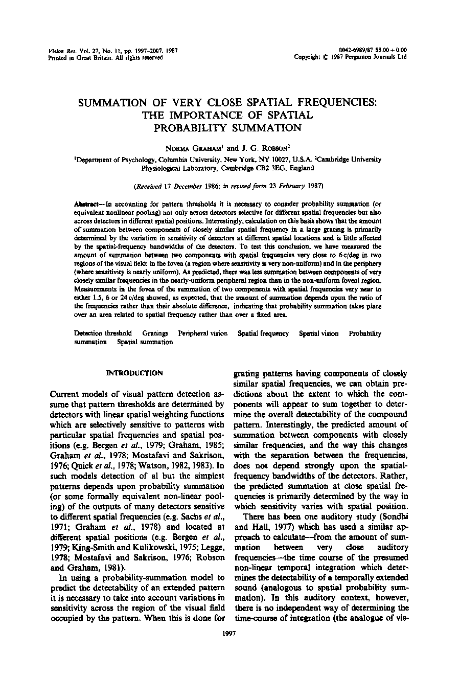 Summation of very close spatial frequencies: the importance of spatial probability summation