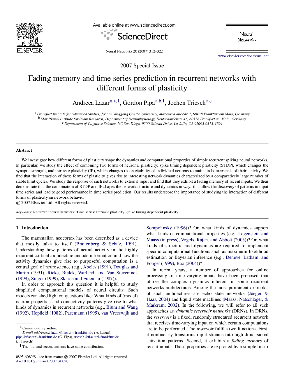 Fading memory and time series prediction in recurrent networks with different forms of plasticity