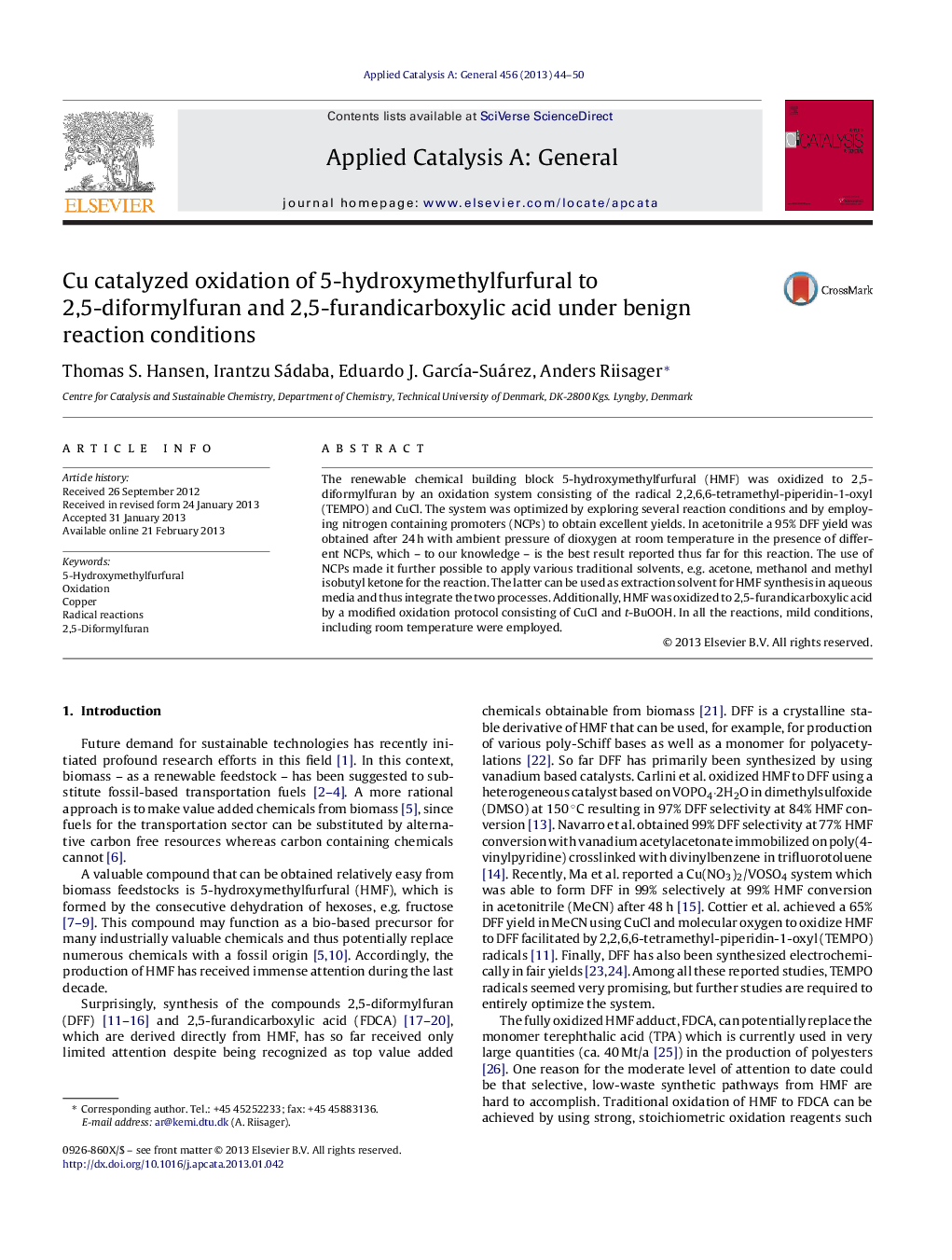 Cu catalyzed oxidation of 5-hydroxymethylfurfural to 2,5-diformylfuran and 2,5-furandicarboxylic acid under benign reaction conditions