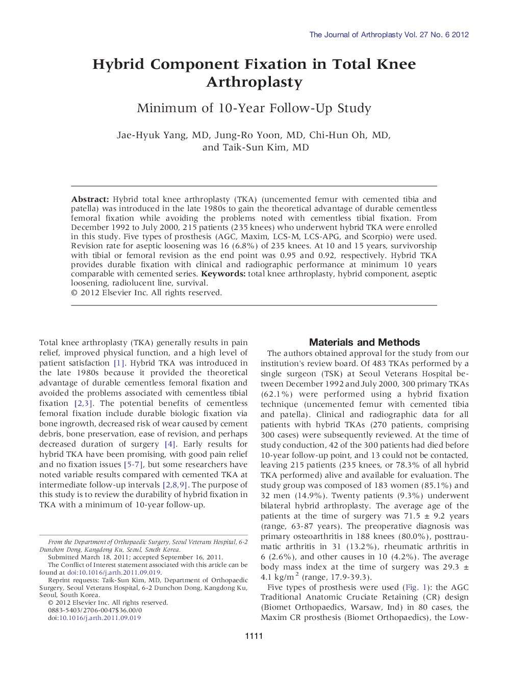 Hybrid Component Fixation in Total Knee Arthroplasty : Minimum of 10-Year Follow-Up Study