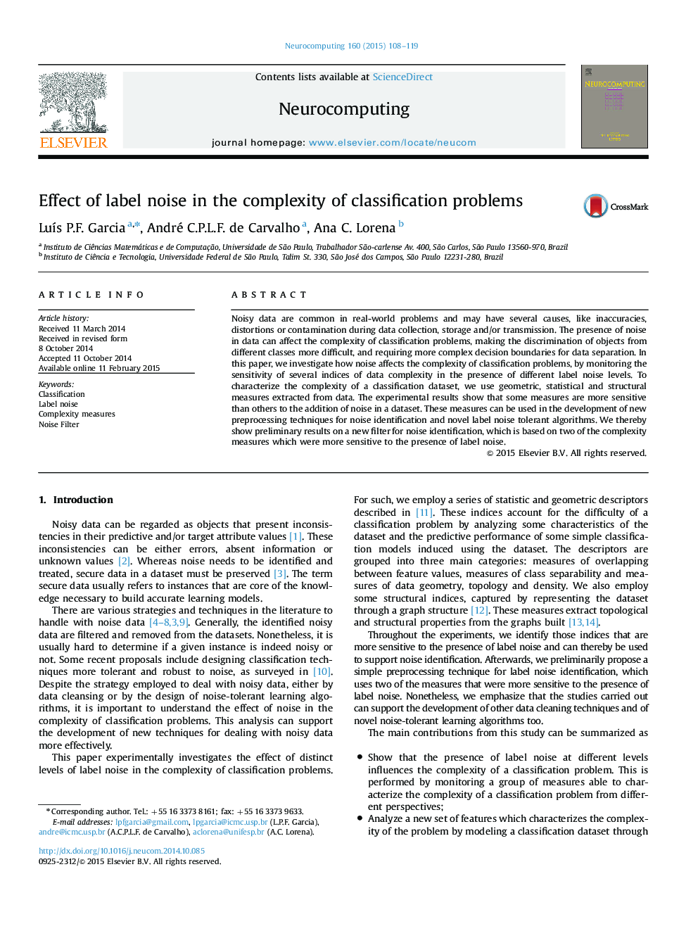 Effect of label noise in the complexity of classification problems