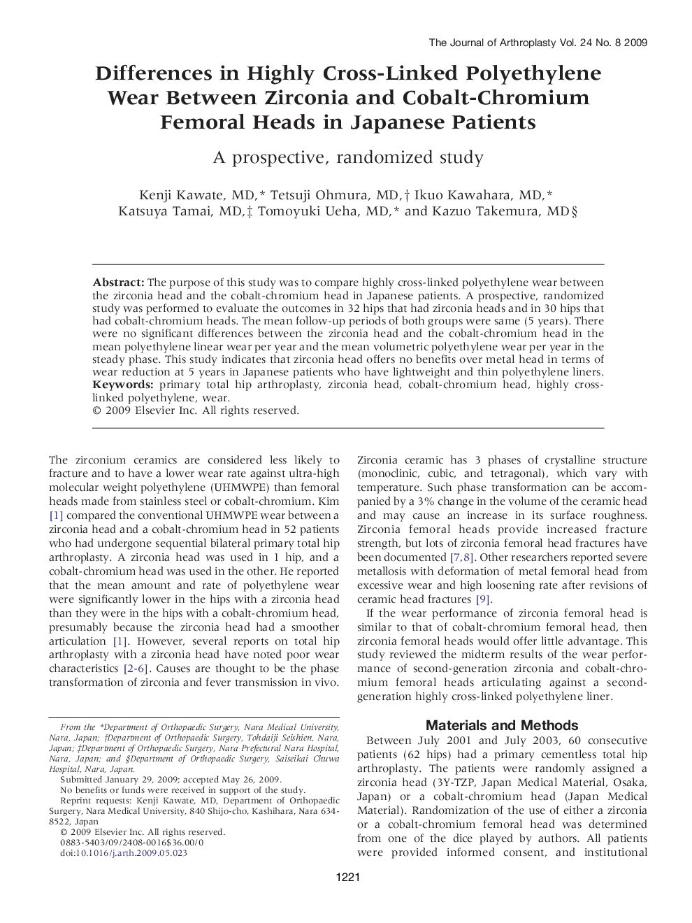 Differences in Highly Cross-Linked Polyethylene Wear Between Zirconia and Cobalt-Chromium Femoral Heads in Japanese Patients : A prospective, randomized study