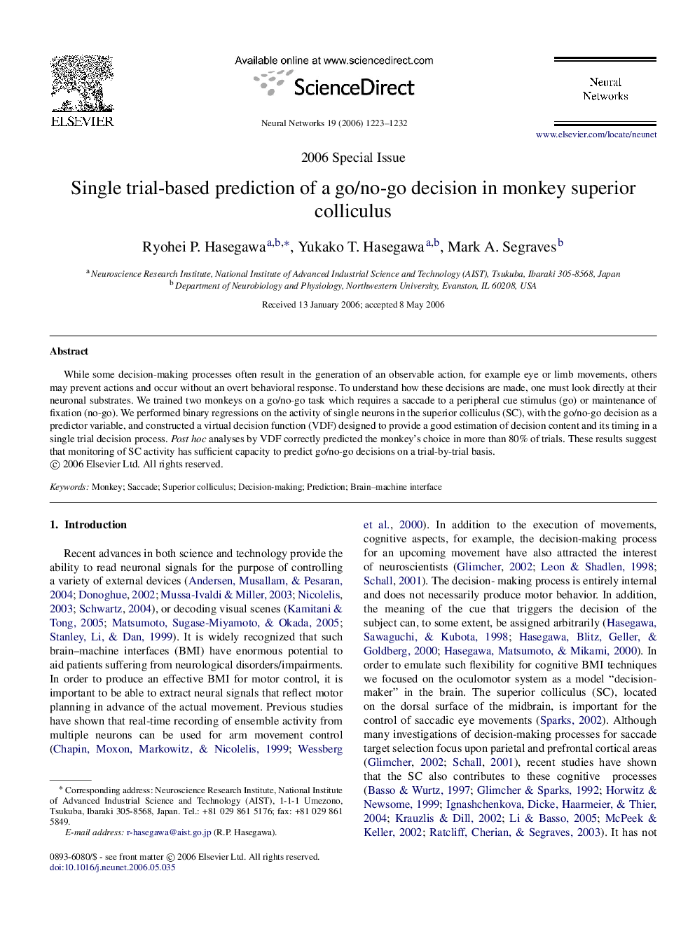 Single trial-based prediction of a go/no-go decision in monkey superior colliculus